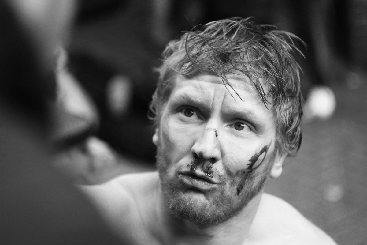 Greg Hall tweet media