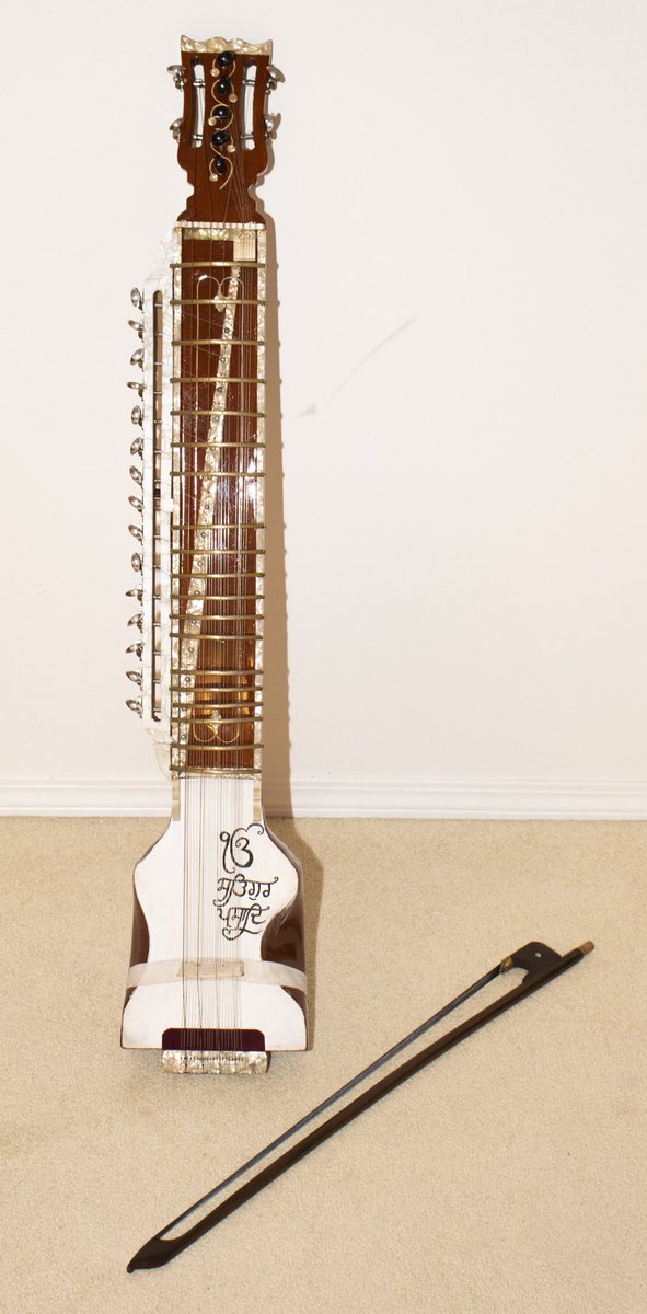 bljt_singh's tweet photo. DILRUBA - A Sikh Classical Instrument invented by Guru Gobind Singh Ji, 10th Guru of Sikhs. #sikhmusic #raags #thesikhismmag #yyc https://t.co/sEPKeTV6g2