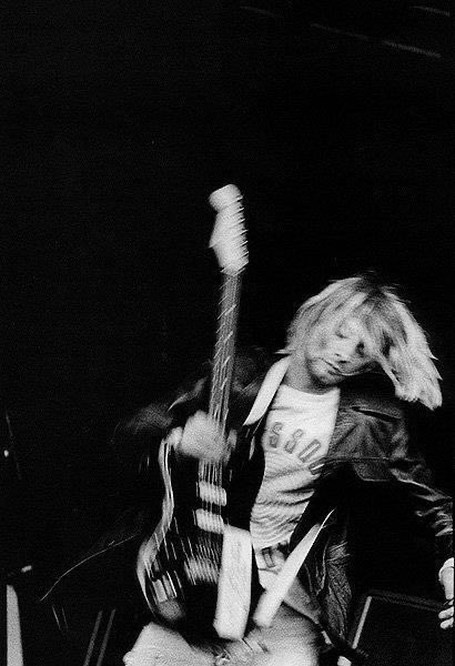 26 years ago today , we lost a legend. You’ll always be remembered 🤘🏻🖤🖤 
4/5/1994 #KurtCobain