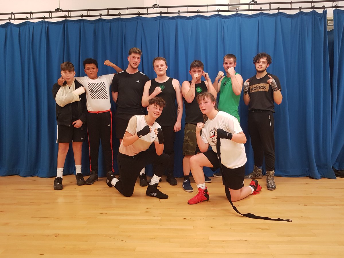 BoxingBlake's tweet image. #KOCOVID19 In partnership with #ENGLANDBOXING Weʼre aiming to raise £3,000 to help pay for the rent and keep an excellent community boxing club available. 
#SASP #PLUSS
Please hit the link below to support our club justgiving.com/crowdfunding/B…