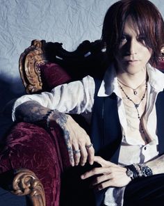 #SeductiveSunday? Well, he's here. Entertain him.