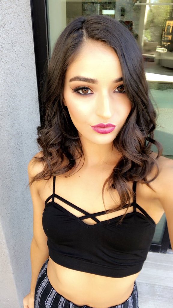 Emilly Willis tweet media