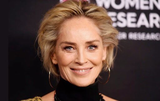 humanpills1's tweet photo. #Humanoftheday : @sharonstone
Attrice, produttrice cinematografica ed ex modella statunitense in questo periodo di difficoltà ha espresso la sua vicinanza alla @crocerossa . Noi di #humanpills oggi parliamo di lei e della sua carriera #5aprile https://t.co/o91OxxtcJO