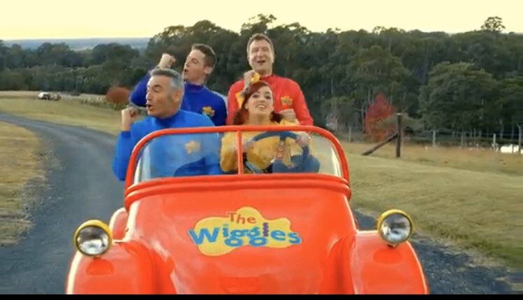 Pam_Ewing_'s tweet photo. Are The Wiggles setting a good example here? 
All 4 look to be under the influence of alcohol
You could argue Anthony is on some heavier sh&amp;t
No seatbelts and the car doesn’t look roadworthy
#oneruleforsomeoneruleforothers https://t.co/1gbxVECASH