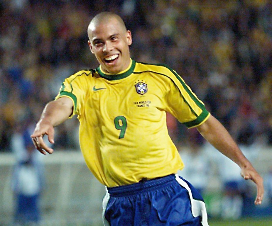 r9 futbol