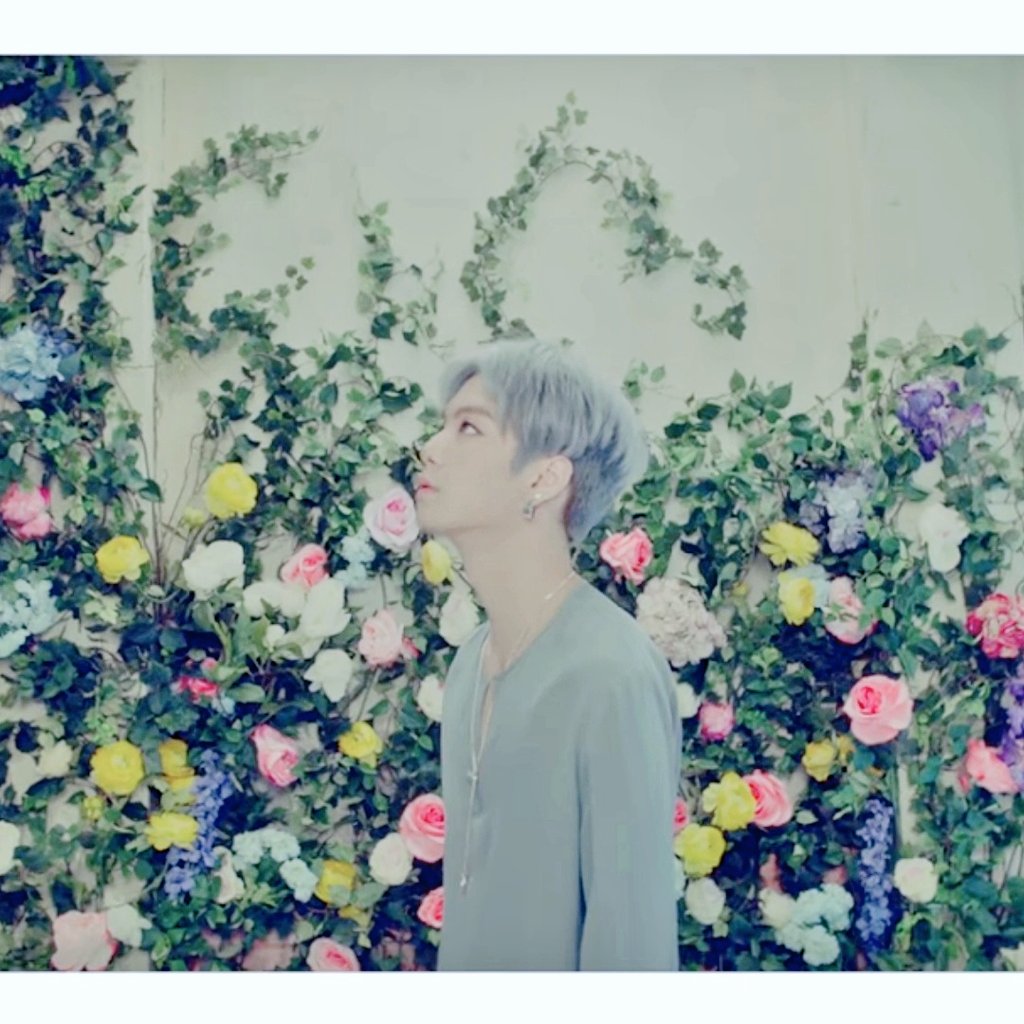 As beautiful as flowers  #NUEST  #뉴이스트  #JR  #김종현  @NUESTNEWS