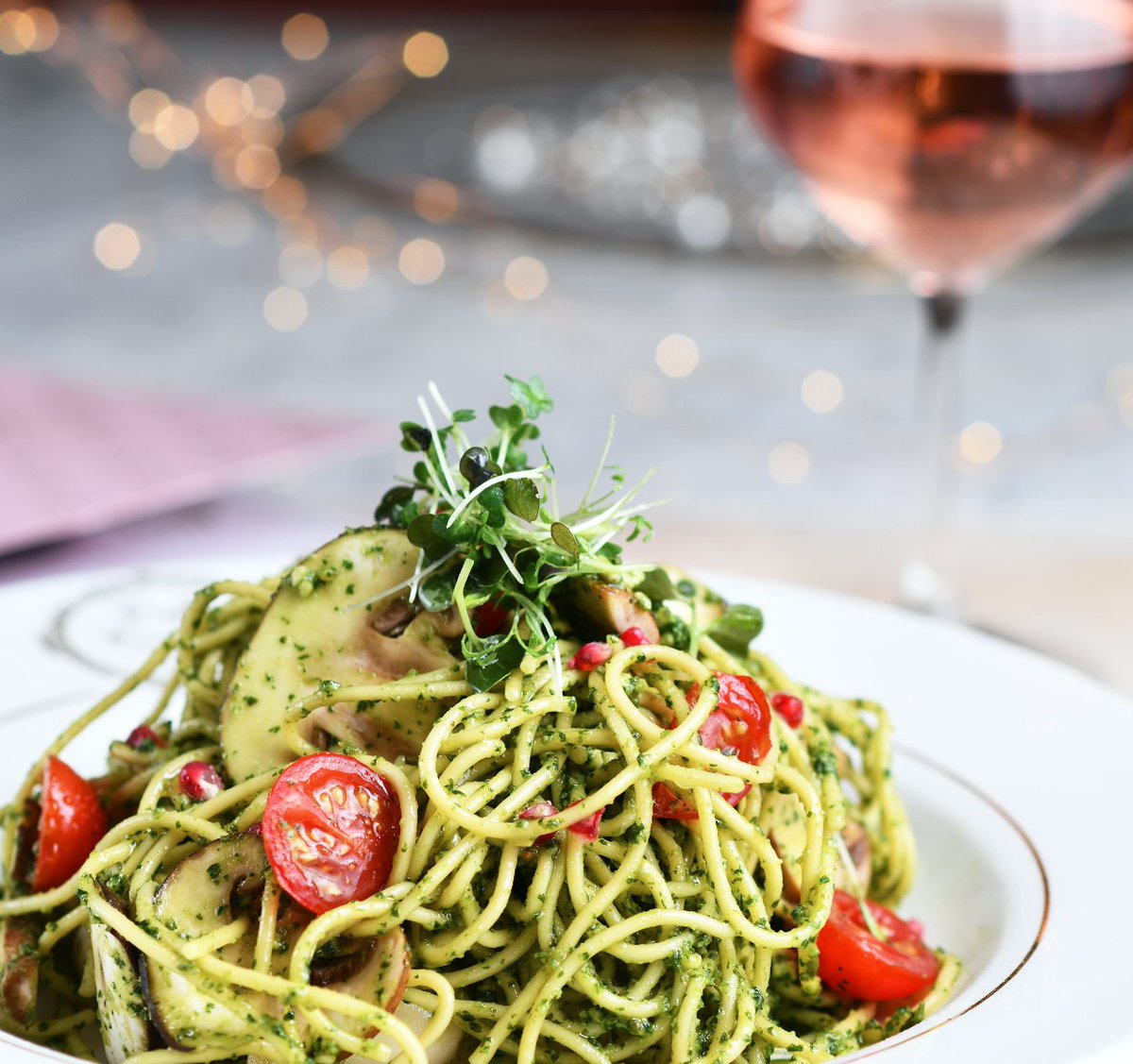 caffeconcerto's tweet photo. Order our Vegan Pesto Spaghetti for take away today and have an original Caffe Concerto's meal at home. ♥️
#londonfood #londonblogfood #veganfood #veganstyle #vegan #healthyfood #organic #healthy #veganlife #highstken #highstreetkensington #kensingtonhighstreet https://t.co/n3mSILt1n6