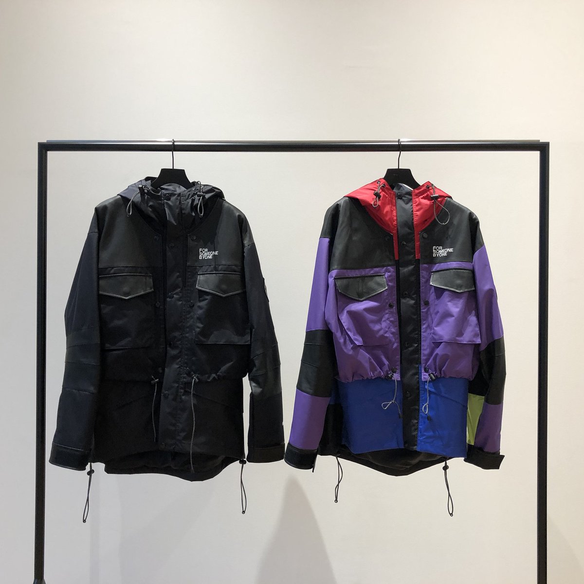 永遠の定番モデル永遠の定番モデルFORSOMEONE MOUNTAIN PARKA アウター