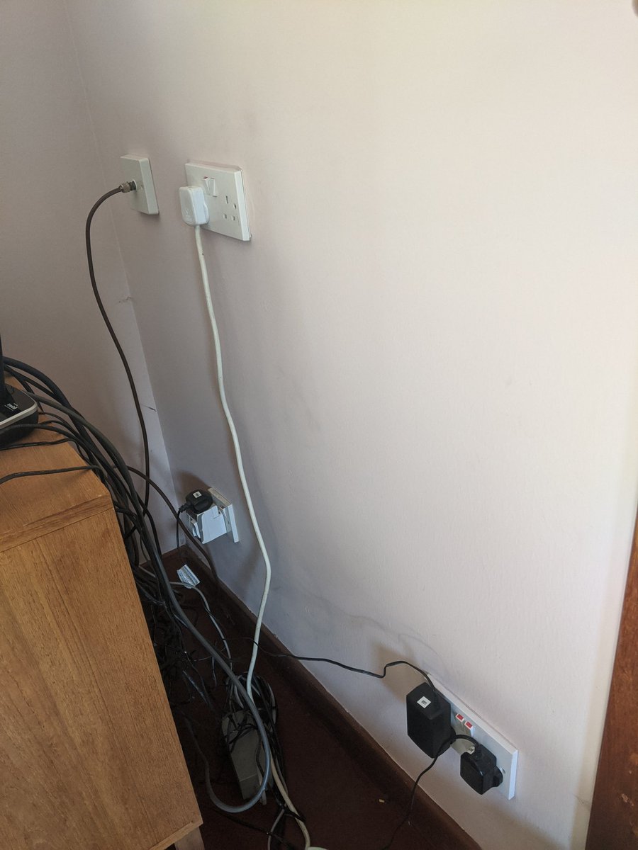 AlchemicSoi's tweet photo. Being at home a lot has really made me appreciate how inconveniently placed all my sockets are. https://t.co/gWSTwPhg0l