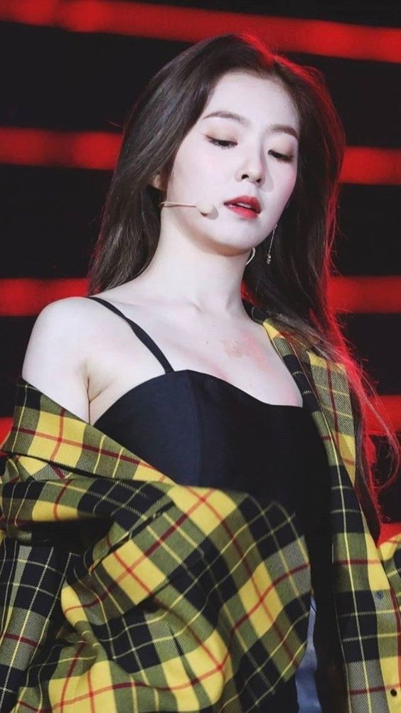 picsofirene's tweet photo. 𝐞𝐭𝐡𝐞𝐫𝐞𝐚𝐥. https://t.co/fksu9D5LBQ