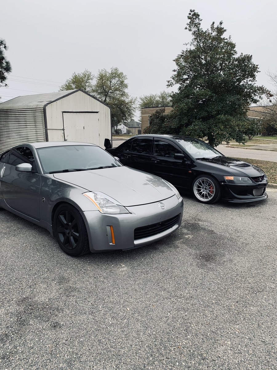 KnowPain's tweet photo. Just wanted to post my life goals that have been accomplished ever since my beautiful girlfriend entered my life. I bought of my dream cars, we bought a house, I have a cool daily car, a beautiful full bred husky named Astro, and ofc her herself. I’m so blessed 2020 is our year https://t.co/WGIGLwOoqE