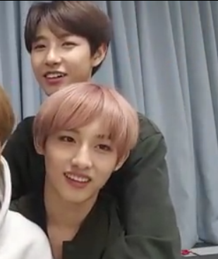 _ww9728's tweet photo. Aku cuma kangen para kurcaci bongsor ku
Miss their interaction

#winren #renwin #winjun #WINWIN #RENJUN https://t.co/pRIs8pGh8u