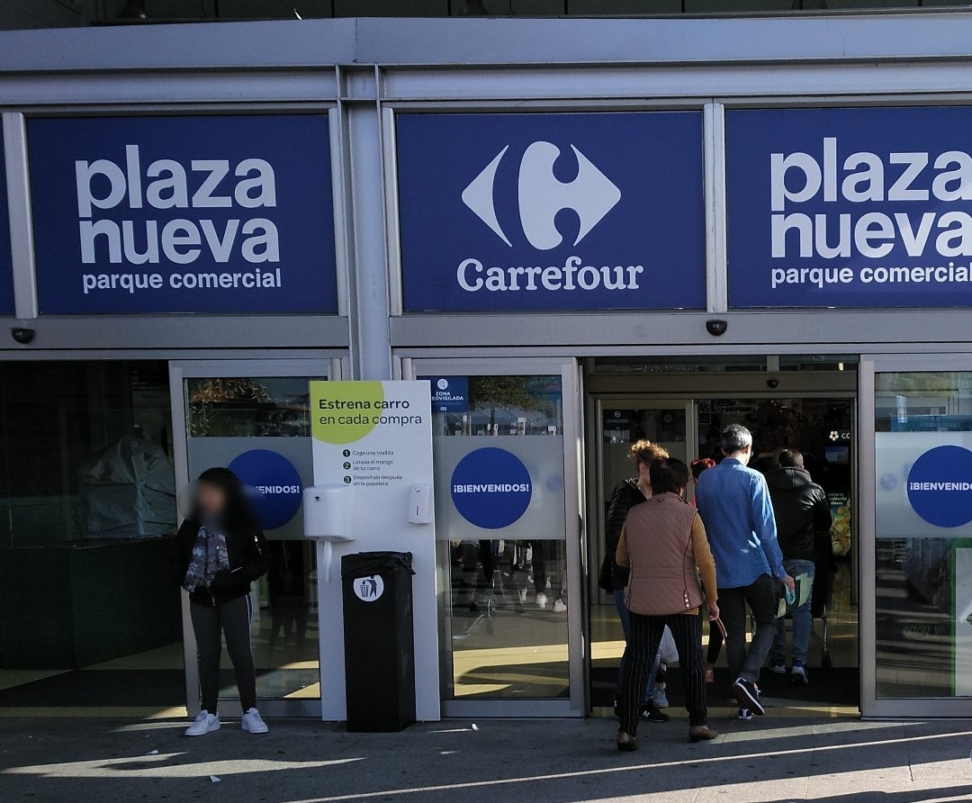 cgtzonasur's tweet photo. LEGANÉS | @CGT en #Carrefour #Leganés @CGTCarref, detecta que @CarrefourES no establece los mínimos controles de acceso para limitar aforo y reducir el riesgo de contagio #Coronavirus #Covid_19

Seguimos denunciando a #IT y autoridades @instrabajoyss @AytoLeganes @DGobiernoMadrid https://t.co/zMunVKa928