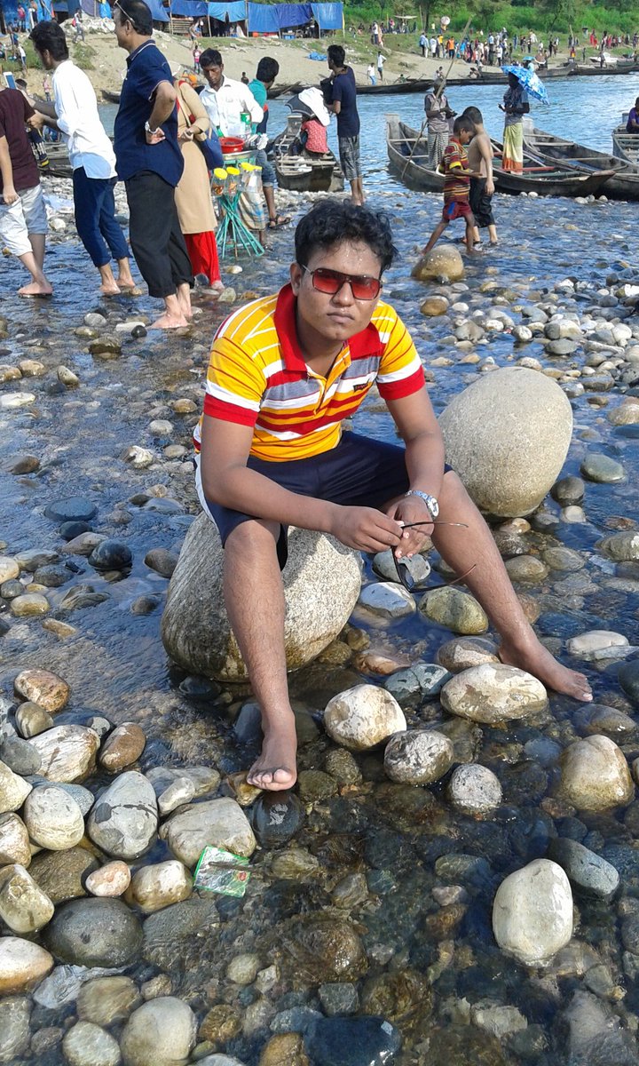 AbsarNk tweet picture