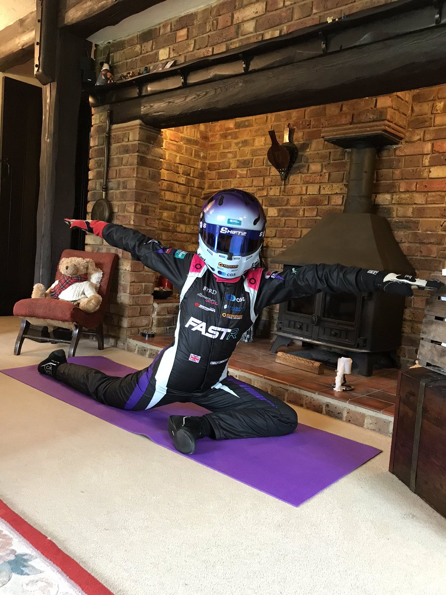 emily_linscott's tweet photo. Add some #Yoga into your daily #Routine to help improve your #Core, general #Fitness and #Focus It helps reduce #Stress, helps you #Relax and become more #Flexible, plus it can be great fun too. π
Whoβs going to give it a try? π€
#StayInWorkOut #StayOnTrackChallenge https://t.co/Ntcdmvm1s0