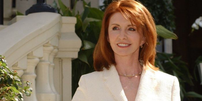 Happy Birthday to Jane Asher, 74 today 