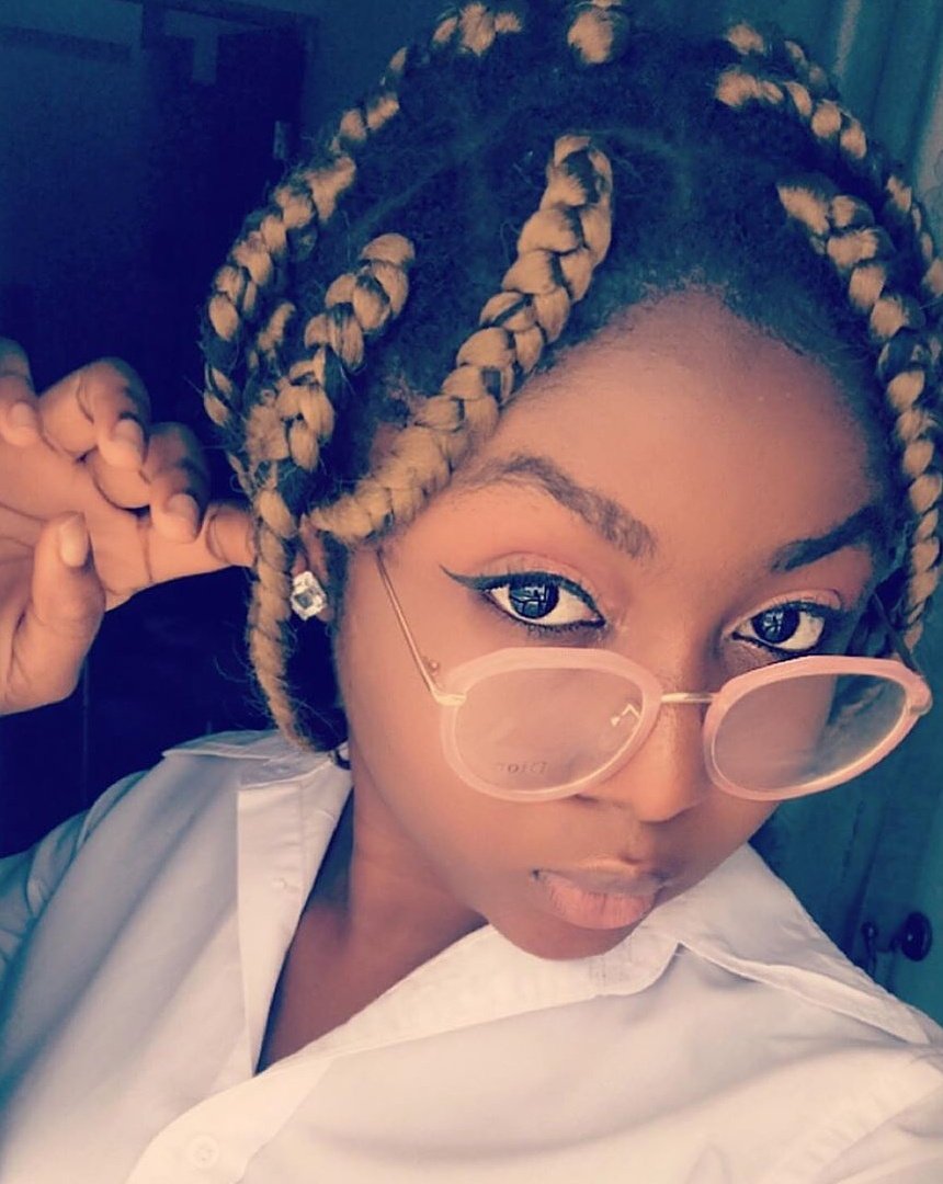 Tegadeyforyou's tweet image. Beauty 💇 and Brain&apos;s 🤓... Hope you guys are having a fun Sunday at home. Please Remember, Stay Home, Stay Safe ❤️❤️

Follow me here and on the Gram guys ❤️❤️

instagram.com/deborahemerald…