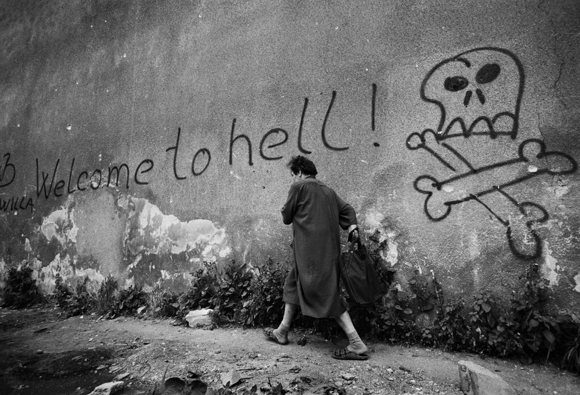 Life and death in a besieged  #Sarajevo.