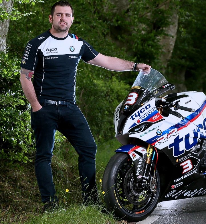 JAM_JAPAN_com's tweet photo. 伝統の公道レースマン島TT🇮🇲
manTTライダー”MichaelDunlop“
そんな彼のマシン
BMW-S1000RRには
MWRエアフィルター&HELperformanceを使用しています。
2020年は残念ながらmanTTが
開催されないようです。
#MWR #HEL #manTT
#エアフィルター #ブレーキ
#JAM #公道 #高性能 https://t.co/Rgvd2qSkdf https://t.co/vOzmrRl171