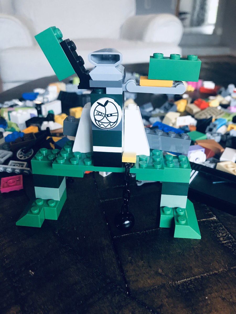 saumyz11's tweet photo. @LEGO_Group Cole (almost 6)...That’s Mr. Green Goblin to you 😱 #LetsBuildTogether https://t.co/iM01Ux07Am