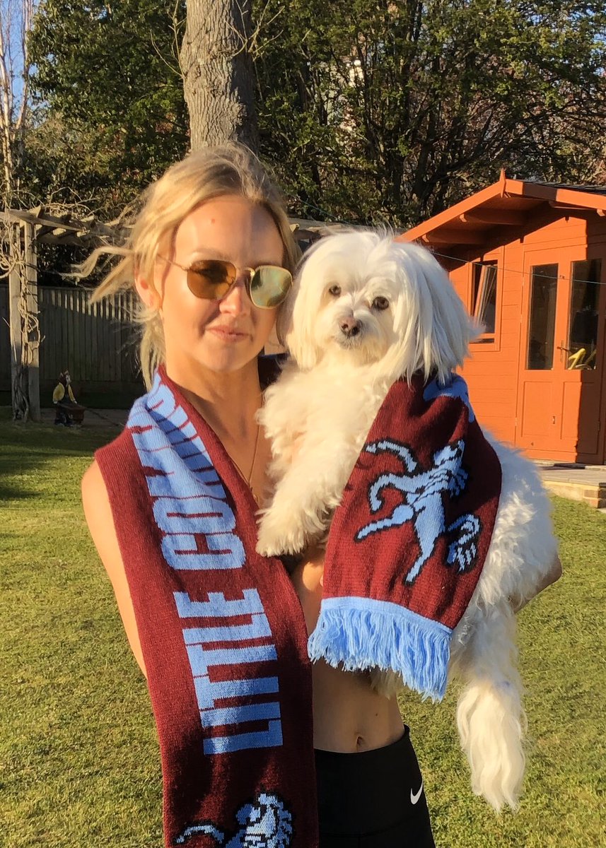 LisaEldridge22's tweet photo. @littlecommonfc mascot Buddy walked/sniffed his way round 5k for @Run5k4NHS https://t.co/VxTeZ4Pc1i