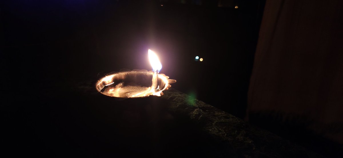 AmitYad89868867's tweet image. We all are with the people those who are suffering from covid-19
#deepshakti to them #deepblessings to them and #deepsupport  @PramodP49716348 @PMOIndia we support u sir @narendramodi