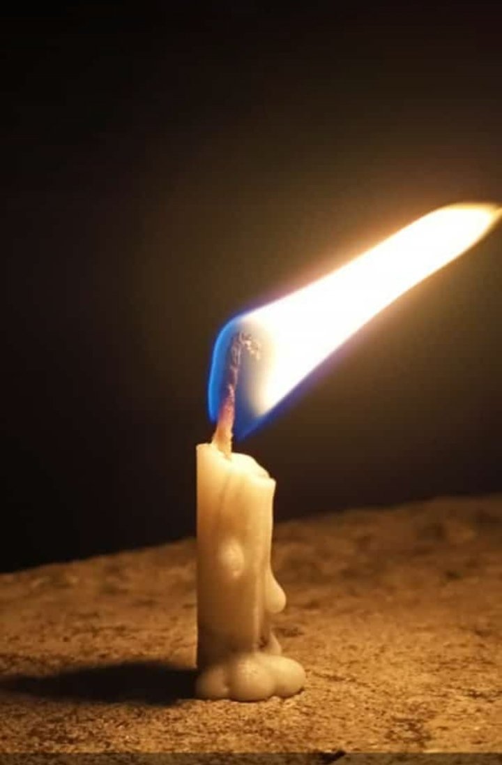 Im_keshav45's tweet photo. तमसो मा ज्योतिर्गमय।
🕯️🕯️🕯️
प्रधानमंत्री 
@narendramodi 
 के आह्वाहन पर देश के विश्वास और एकजुटता की शक्ति का अहसास करातीं तस्वीरें  #9बजे9मिनट
#IndiaFightsCorona #ABPnews #9pmDiwaliAtABP #9pm9minutes #GoCoronaGo #PMCaresFunds https://t.co/aVZSnH3wb4