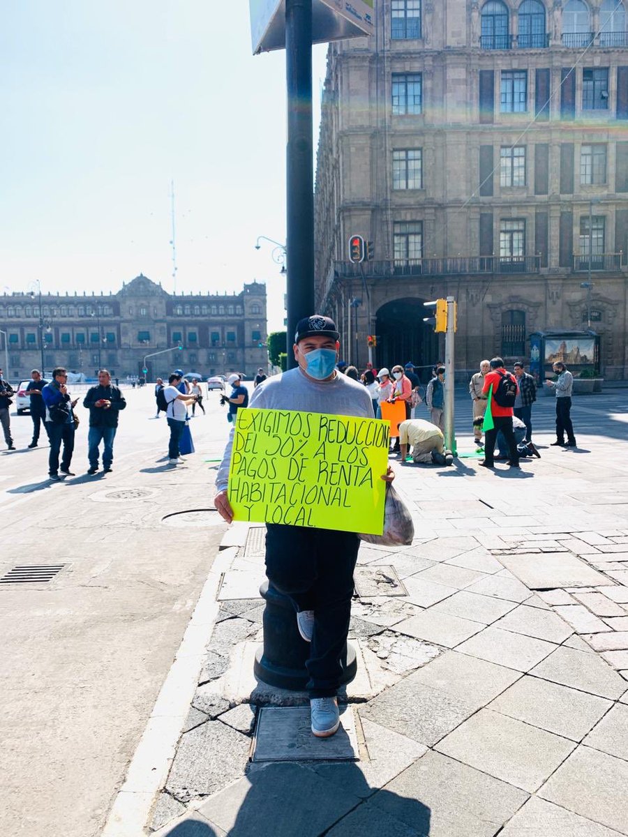 BloqueUrbanoPop's tweet photo. @Claudiashein solicitamos ayudas para familias que menos tienen. #SOSCDMX en contingencia #Covid_19mx en la #CDMX #CuarentenaTotal #challenge @vampipe rt https://t.co/rL7fG3jfxy