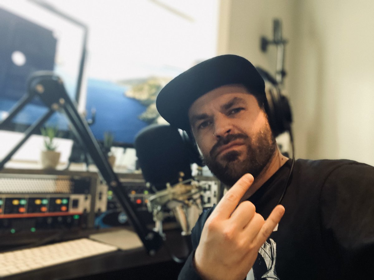 ourlostorigins's tweet photo. Friends! We hope that you’ve been staying safe out there. Stuff is weird right now and we are stoked to announce that we are dropping a surprise episode tomorrow that you will NOT want to miss. Stay inside and continue to question everything - well, except staying inside 🤘🏼🖤 https://t.co/kSpUkkJ7Hg