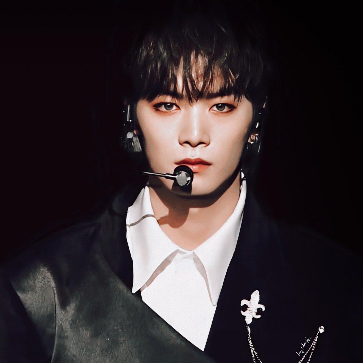 The KingThe Queen..The Knight  #NUEST  #뉴이스트  #JR  #김종현  @NUESTNEWS