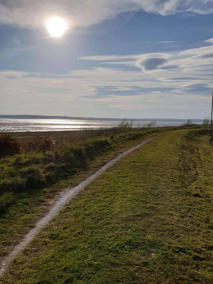 MerPolSthLpool's tweet photo. #Syndicate2 officers on patrol in South Liverpool. Much less footfall seen today which is great. #stayhome https://t.co/Yo0fTE255K
