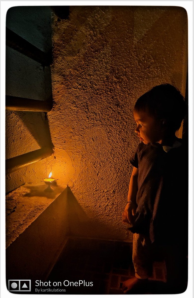 kartikulations's tweet photo. #9pm9minute #WithMyDaughter https://t.co/ZceDpW9hor