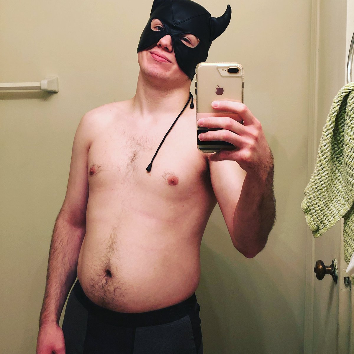 redbottomboiii's tweet photo. Who doesnโt love a little chest hair?๐๐๐......
Check out my OnlyFans for more!
https://t.co/FLHFZv3Zu9
โข
โข
โข
#gay #gayboys #gayboy #sexygay #gaysolo #LGBTQuarantine #LGBT #onlyfansleak #bottomboys #thiccc #thic #nicechest #chesthair #twink https://t.co/lUjcJBxdve