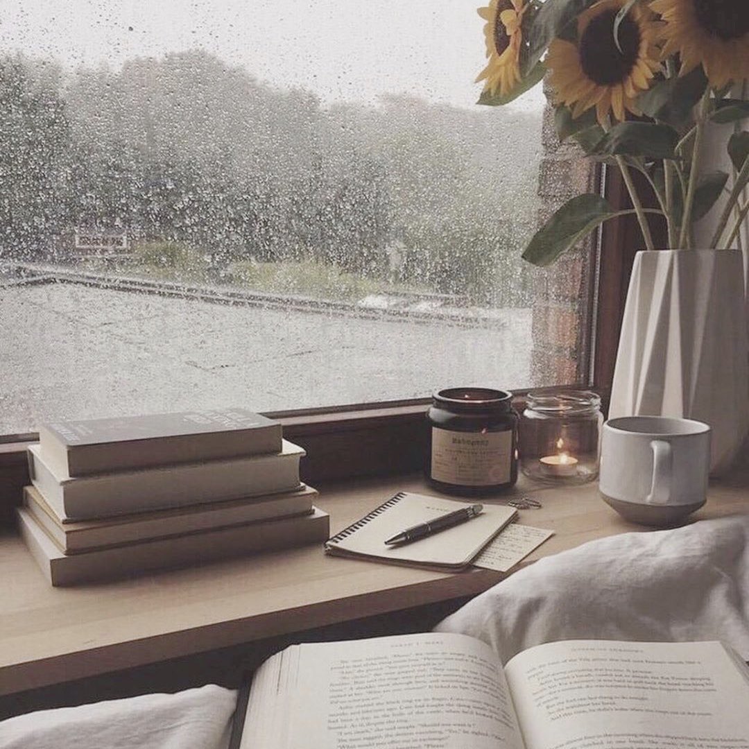 deardaisyx's tweet photo. “𝘐 𝘮𝘪𝘴𝘴 𝘵𝘩𝘦 𝘰𝘶𝘵𝘴𝘪𝘥𝘦 𝘸𝘰𝘳𝘭𝘥, 𝘣𝘶𝘵 𝘪𝘵'𝘴 𝘰𝘬𝘢𝘺.
𝘈𝘴 𝘭𝘰𝘯𝘨 𝘢𝘴 𝘺𝘰𝘶'𝘳𝘦 𝘩𝘦𝘳𝘦 𝘸𝘪𝘵𝘩 𝘮𝘦, 𝘐 𝘧𝘦𝘦𝘭 𝘭𝘪𝘬𝘦 𝘵𝘩𝘦𝘳𝘦'𝘴 𝘴𝘰 𝘮𝘶𝘤𝘩 𝘵𝘰 𝘦𝘹𝘱𝘭𝘰𝘳𝘦 𝘸𝘪𝘵𝘩𝘪𝘯 𝘵𝘩𝘪𝘴 40𝘮² 𝘴𝘱𝘢𝘤𝘦..” 🤍
#MDSD #SocialDistancingEdition https://t.co/UZwjmd994M