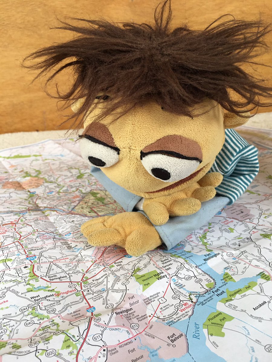 littlewaltercon's tweet photo. You all know how much The Muppets love to travel by map. Today is National Read a Road Map Day. I love paper maps. #readaroadmapday #papermap #roadmap https://t.co/iT4WHCs4JY