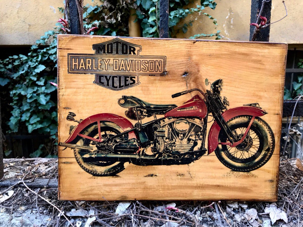 BlackArielDecor's tweet photo. Panhead forever
https://t.co/Lnjv4Dr5xE
#vintage #motorcycle #woodenpicture #motorcycleart #wallart #homedecor #walldecor #harleydavidson #harley #panhead #harleypanhead #reclaimedwood #woodenart #handcrafted #arwork #garage #blackarieldesign #etsyshop https://t.co/UVeQUDyB8Z