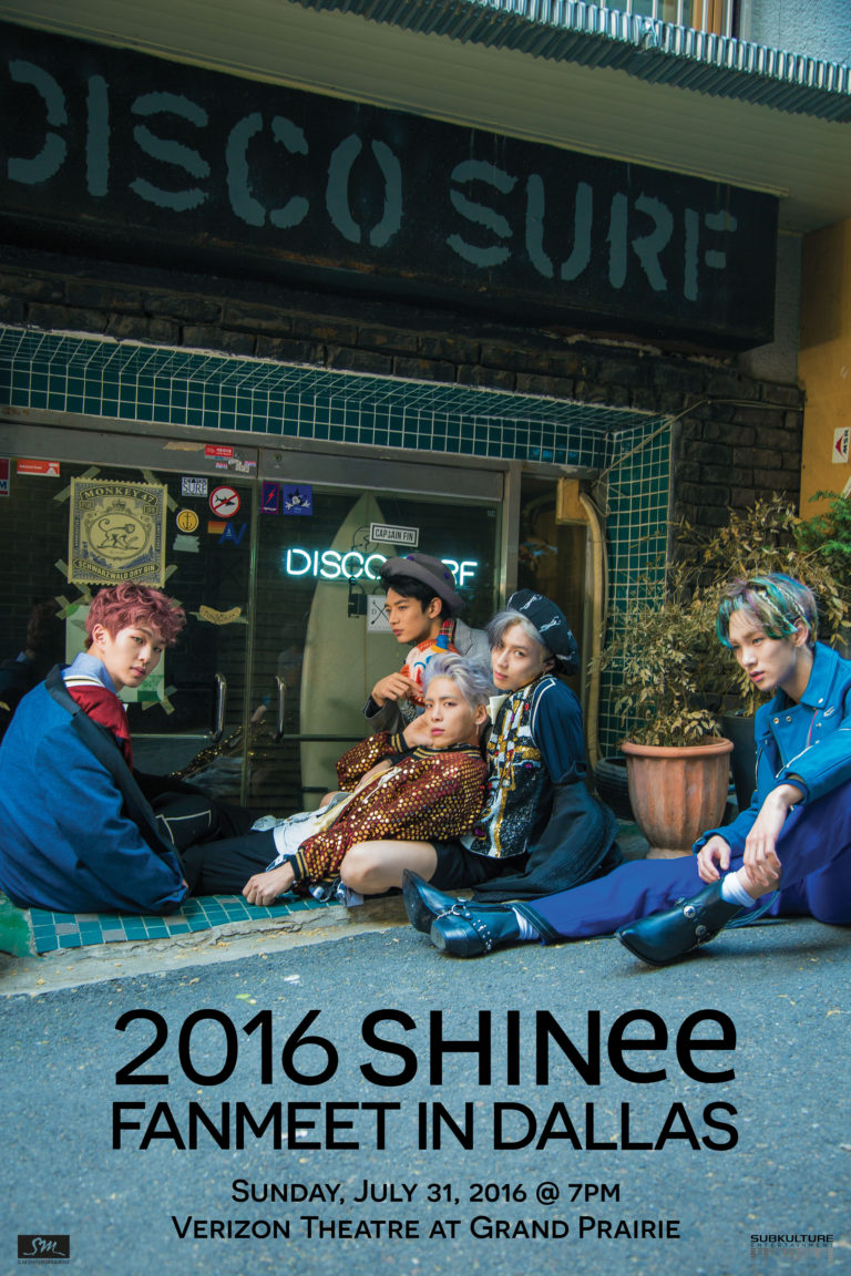 SHINee also did US 'fan meets' in 2016. Chicago in May, and Dallas in July.His hair was still a faded pink for the first date, but by July it had returned to its "natural" colour ... giving ODD era vibes once more.