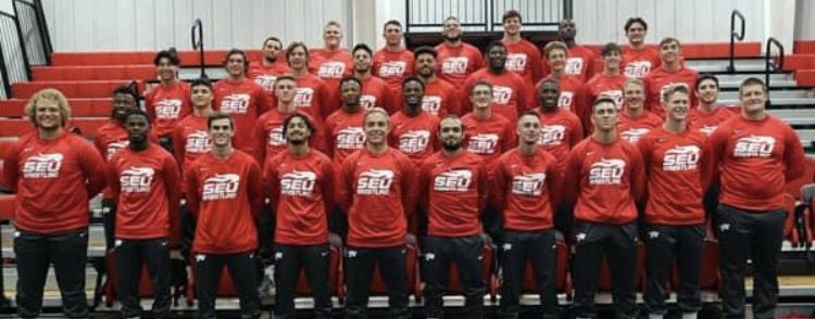 cdanielson60's tweet photo. Thankful for the offer from Southeastern University. @seuniversity @SEUFireWrestle  #feeltheheat 🔥 https://t.co/8RB9Yi3r1K