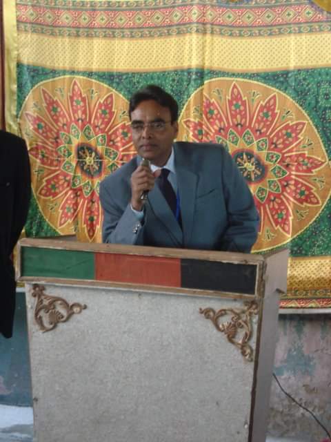 zaigam_zaigam3's tweet image. A very proud moment for me right now and thanks for airing the #RamayanOnDDNational as my father Sir Aslam Khan has been a part of a major supporting role.

A very thanks to all the #Ramayan team @SagarRamN @TheArunGovil @DipikaChikhalia @LahriSunil @imArvindTrivedi @DDNational