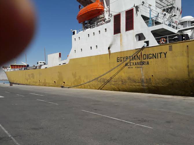 Stage 3: shippingRemember that red sticker on the truck door?It’s from the Red Sea Service Centre – a customs clearance firm: they use this ship. (no suggestion of wrongdoing by the firms: they said they had no knowledge of any link to the RSF).8/ https://www.facebook.com/redseasuez/posts/1549570248673025?__tn__=-R