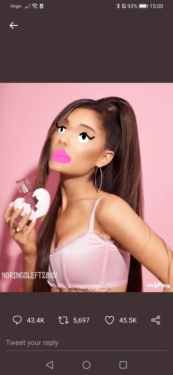 EmAttemptMakeup's tweet photo. @noringsleft2buy Close enough https://t.co/YgVkRpmKKo
