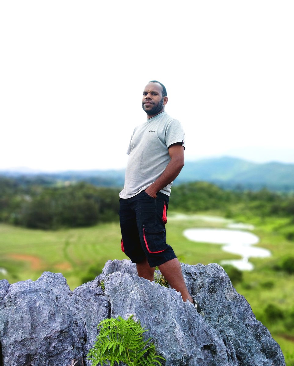 ThoniWenda2's tweet photo. Baliem Balley
Wamena Papua
Indonesia https://t.co/atrBzdEgUw