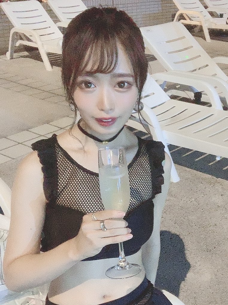 じきまる 7 31古民家 Sur Twitter 参考までに垢抜け ポイントを解説します 7キロ痩せた 親知らず抜いて輪郭変わった まぶた常に触ってて二重幅広がった 涙袋書いた じきまるコスメレポ へ ハイライトとノーズシャドウ