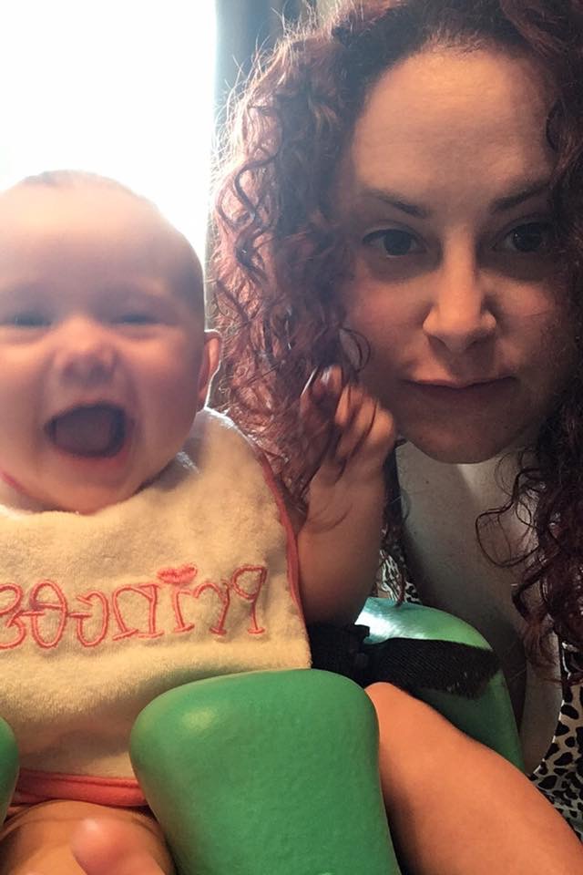 LadyVenomNF's tweet photo. Happy 3rd Birthday to my niece Brynn! 👑🎂🌈❤️
Hoping to have a birthday party when this is all over, thank god she is too young to know whats going on in this world ❤️#myreasontostayhome #HAPPYBIRTHDAY #1aunt https://t.co/K6AiBZP1Ed