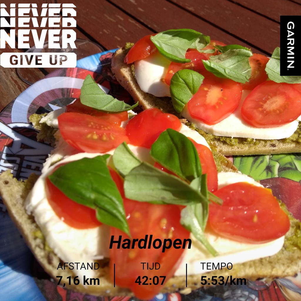 Na mijn 'Marathon naar <a href="/MarathonRdam/">NN Marathon Rotterdam</a>' van gisteren vandaag een rondje uitlopen en daarna in de zon genieten <a href="/Lopen_is_leuk/">Lopen is leuk! 🇳🇱</a> #garmin #NeverGiveUp