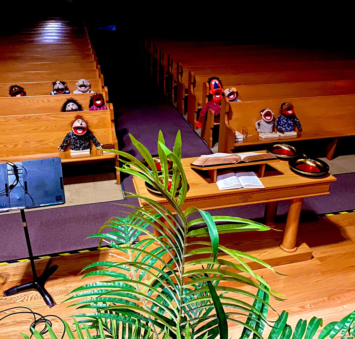 gracemembaptist's tweet photo. Our congregation during the recording of our online services #puppets #SocialDistancing #singingalong #ChurchAtHome @YouTube @canadianbaptist @atlanticbaptist #PalmSunday #theylookveryattentive #happytobethere #coronavirus https://t.co/F5J8lzG6Yu