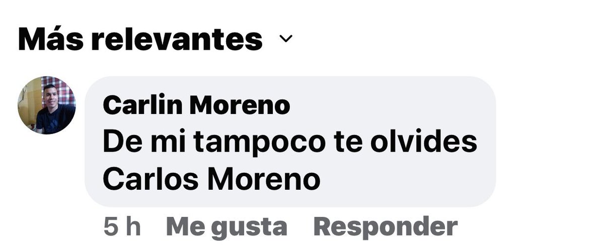 CarolinaPiparo's tweet image. Esto me escribe el hombre que asesinó a mi hijo el día que liberan el uso de celulares y redes. Que pensaron que iban a hacer? Llamar a la abuela?