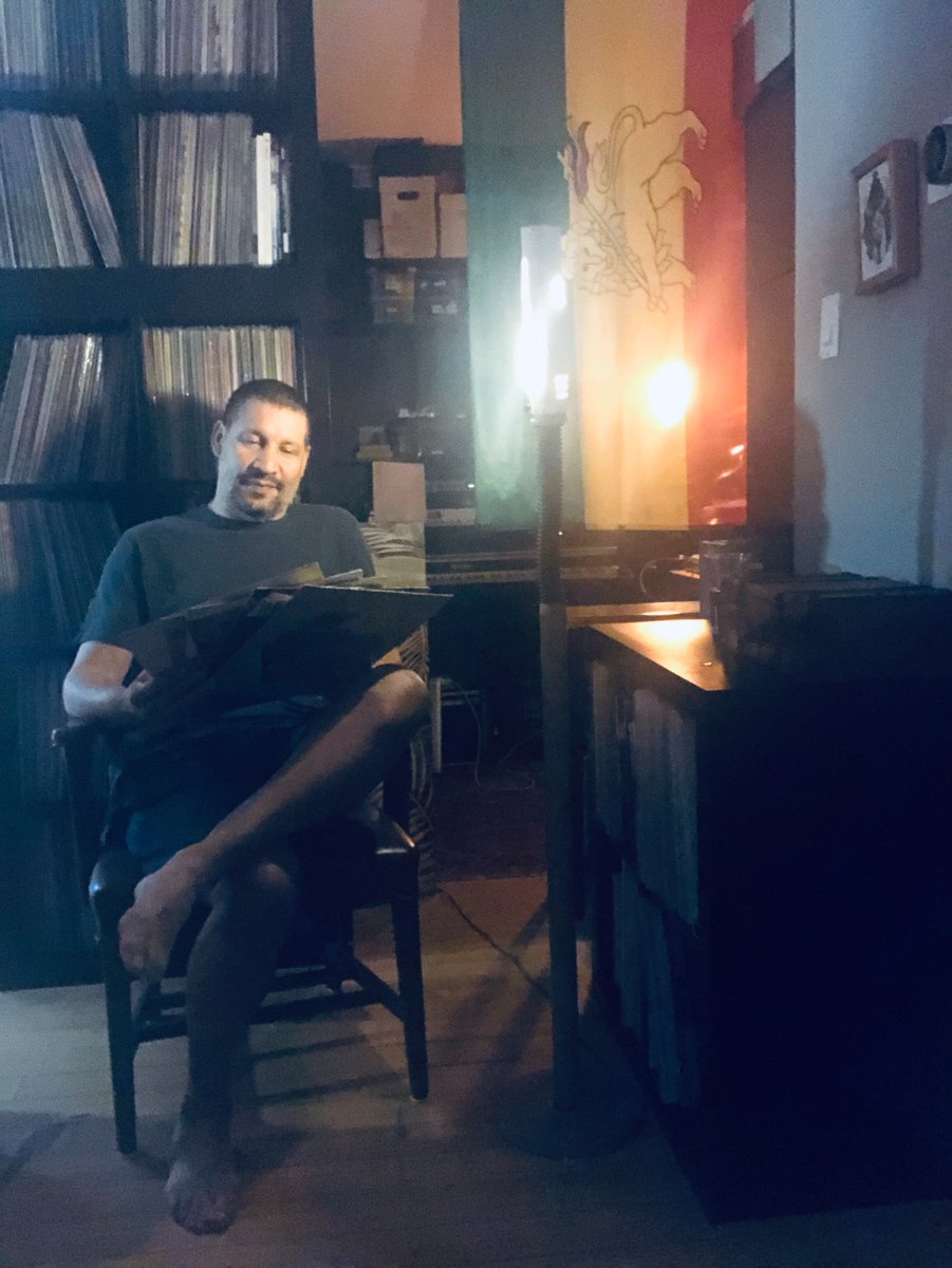 SunIsShining's tweet photo. Digging in the library to come up with something special for the NOON IG LIVE set on Instagram: https://t.co/T0Faq3NFq6
noon &amp; nine cst daily.
#quarantinelife #coronadjset #vinylrecords #vinyllibrary
IG LIVE: NOON &amp; NINE CST daily https://t.co/Coy1KEJtP6