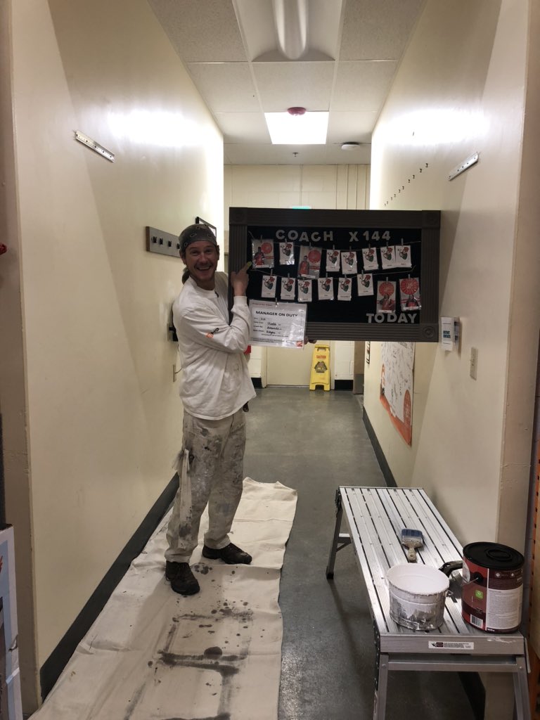 HD3486's tweet photo. Here’s our Master Painter Todd 👨🏻🎨getting some touch ups done to freshen up for spring! Thanks Toddy! 🗣 #6FEET #SpringReadiness @JasonArigoni @SWhitehouse264 @fmbeaulieu @amandarskinner https://t.co/NZBm92iRn7