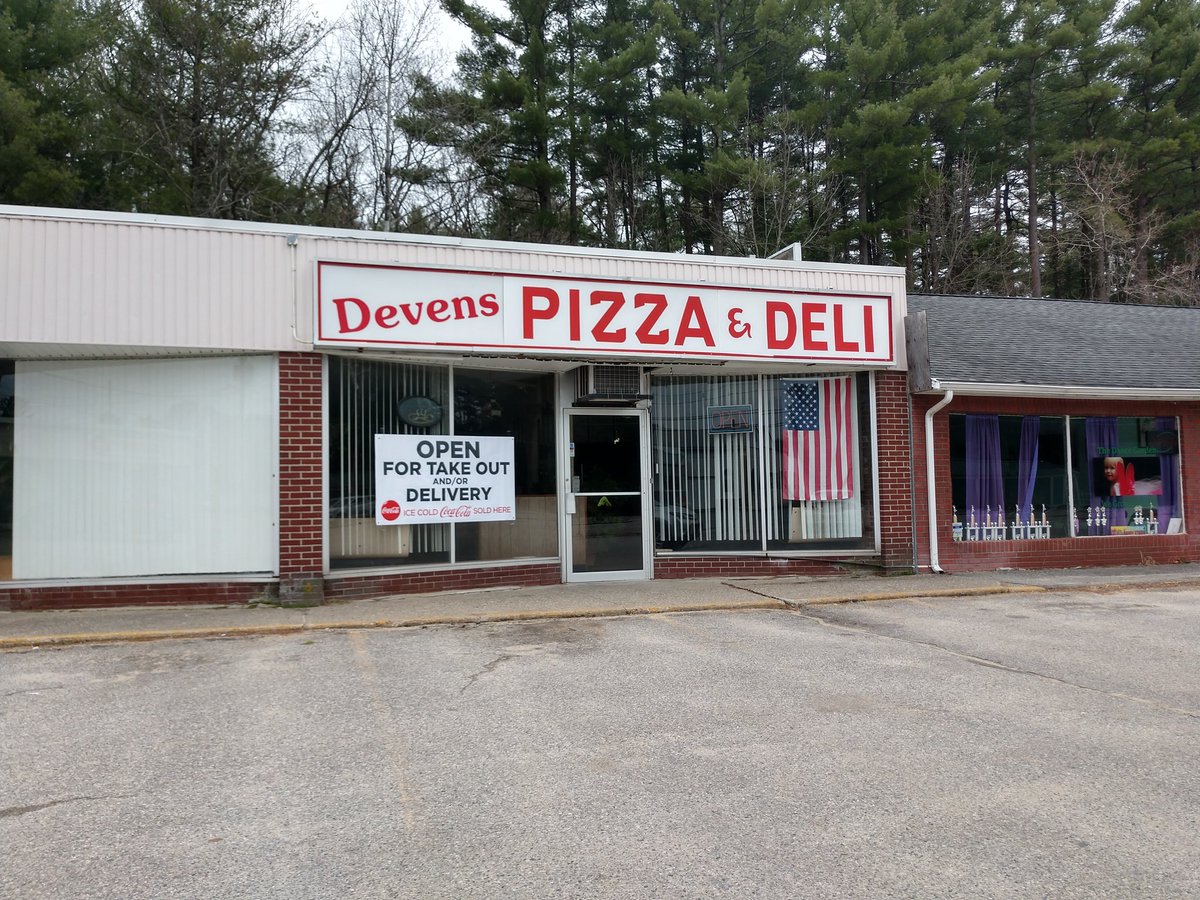 CoachLow tweet media